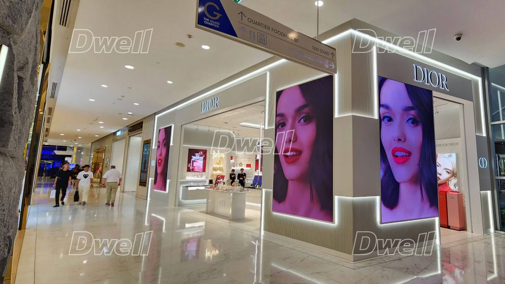 Dior สาขา Emsphere