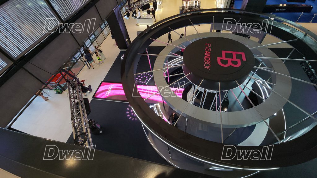 Eveandboy Emsphere บริการจอแอลอดีให้เช่า